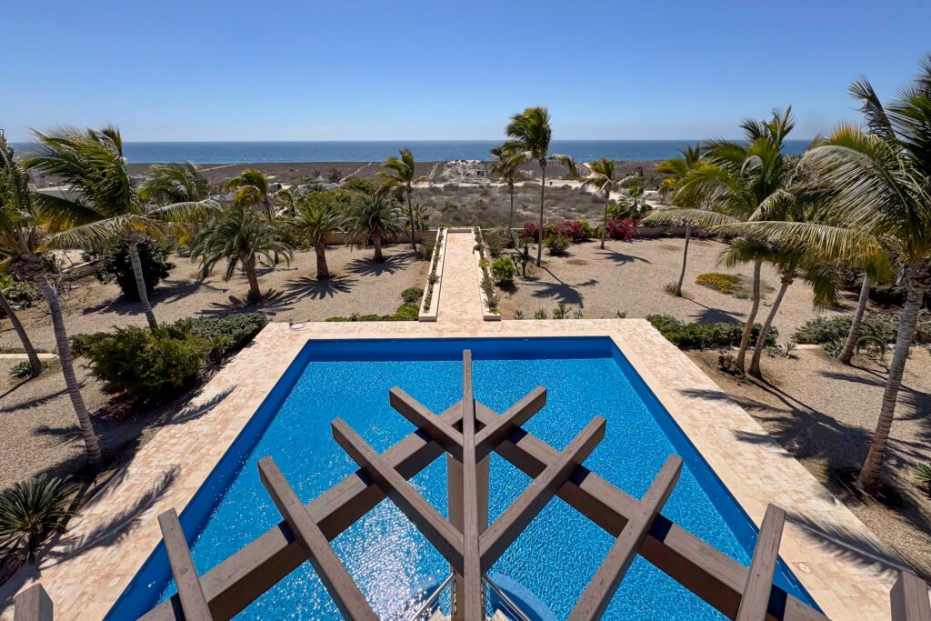 Four Seasons Cabo Coronado The stunning beauty of Quivira Los Cabos and the promise of a simple yet sophisticated lifestyle that offers access to the award-winning Quivira Golf Club, custom residences in a landscape where desert and ocean meet, and a place where your privacy and your family's well-being are guaranteed, are reasons enough for many to want to call Quivira their home.The homes at Coronado have a rich and inviting feel throughout.These single story residences will offer endless opportunities to sit and enjoy unobstructed ocean and golf course – 187 Centenario, Pacific, BS
