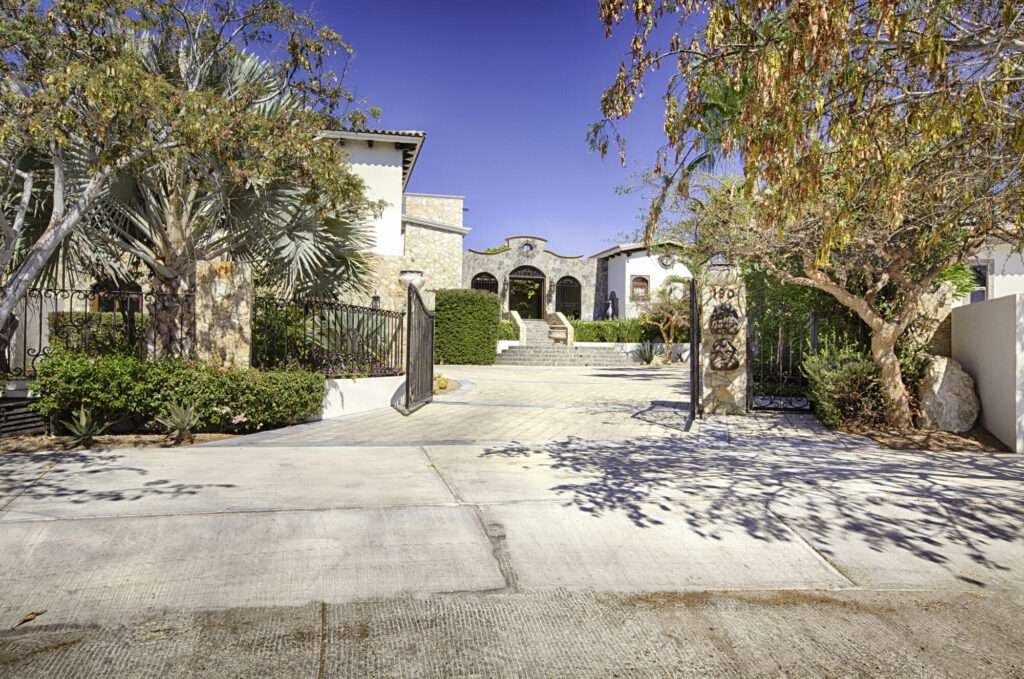 Four Seasons Cabo Palmilla Estates Welcome to the epitome of opulence and functionality! This sprawling 5-bedroom, 6-bathroom estate nestled in the prestigious Palmilla Estates offers an unparalleled blend of elegance and efficiency.Bedrooms: Five spacious bedrooms designed for comfort and privacy, providing ample space for relaxation and rejuvenation.Bathrooms: Six beautifully appointed bathrooms, each exuding sophistication and convenience.Efficient Design: Meticulously crafted to embrace modern efficiency without compromising on luxury, ensuring sustainability and cost-effectiveness.3-Car Garage: A generous three-car garage providing secure parking and ample storage space for your vehicles and belongings. – 190 Padre Sistiaga, San Jose del Cabo, BS