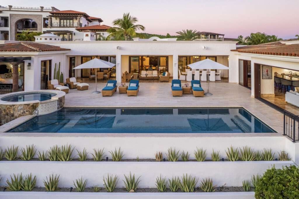 Four Seasons Cabo Laguna Hills Casa Savoy is a modern 4014 square foot, four-bedroom hillside home, built in 2024, in Laguna Hills, offering breathtaking ocean – 218 Padre Piccolo, San Jose del Cabo, BS