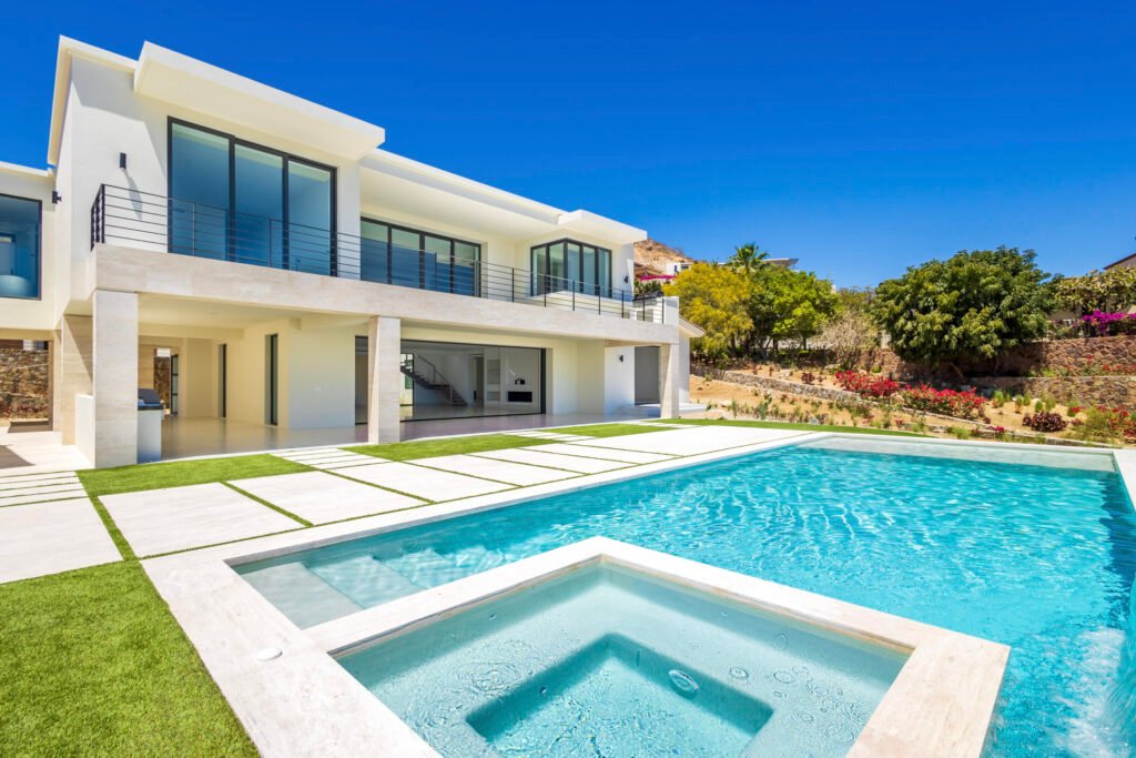 Four Seasons Cabo Espiritu Del Mar This two story home is located within the exclusive gated community of Espiritu. The entrance surrounded by the interior courtyard will welcome you home; at the lower level a mesmerizing – Casa Corazon, San Jose Corridor, San Jose Corridor, BS