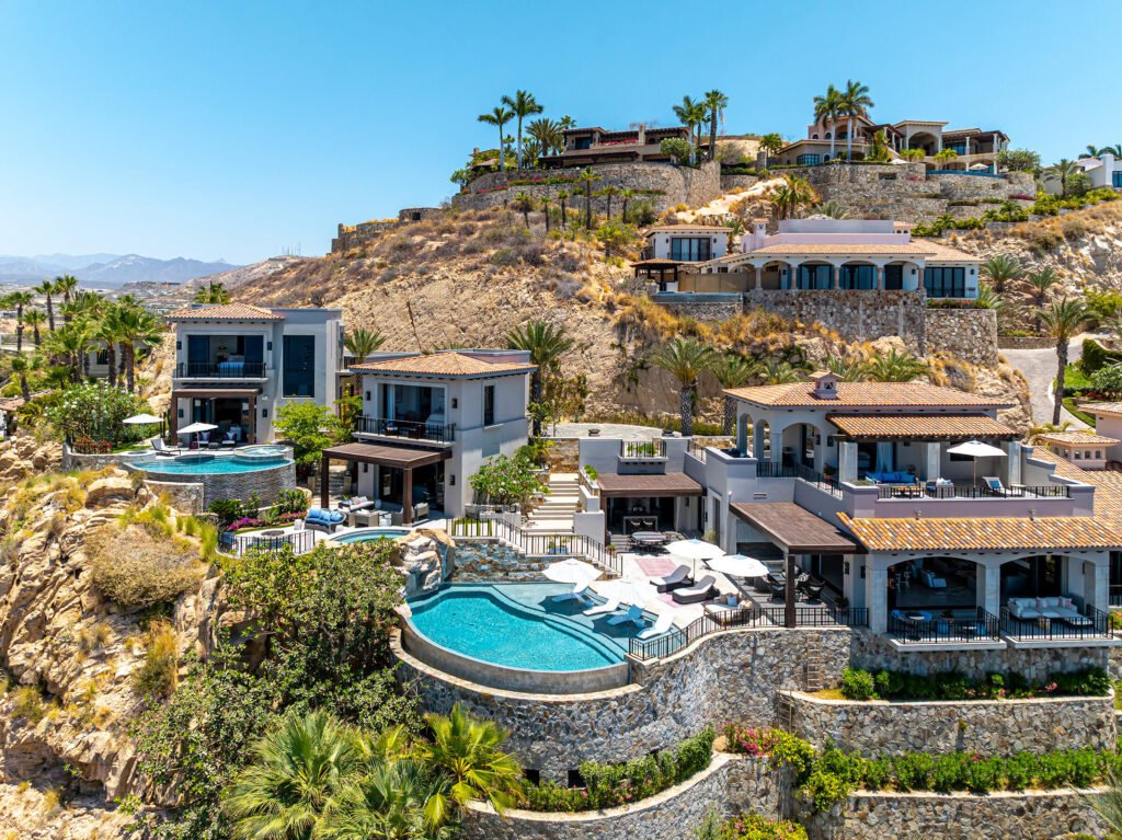 Four Seasons Cabo Palmilla Estates Nestled within the prestigious Palmilla community, this stunning 5-bedroom home offers the perfect blend of luxury and family-friendly comfort. Overlooking the pristine Arroyo 7 fairway of the renowned Palmilla golf course, the property boasts breathtaking ocean and golf course – Casita 11, Casa Amore, San Jose Corridor, San Jose Corridor, BS