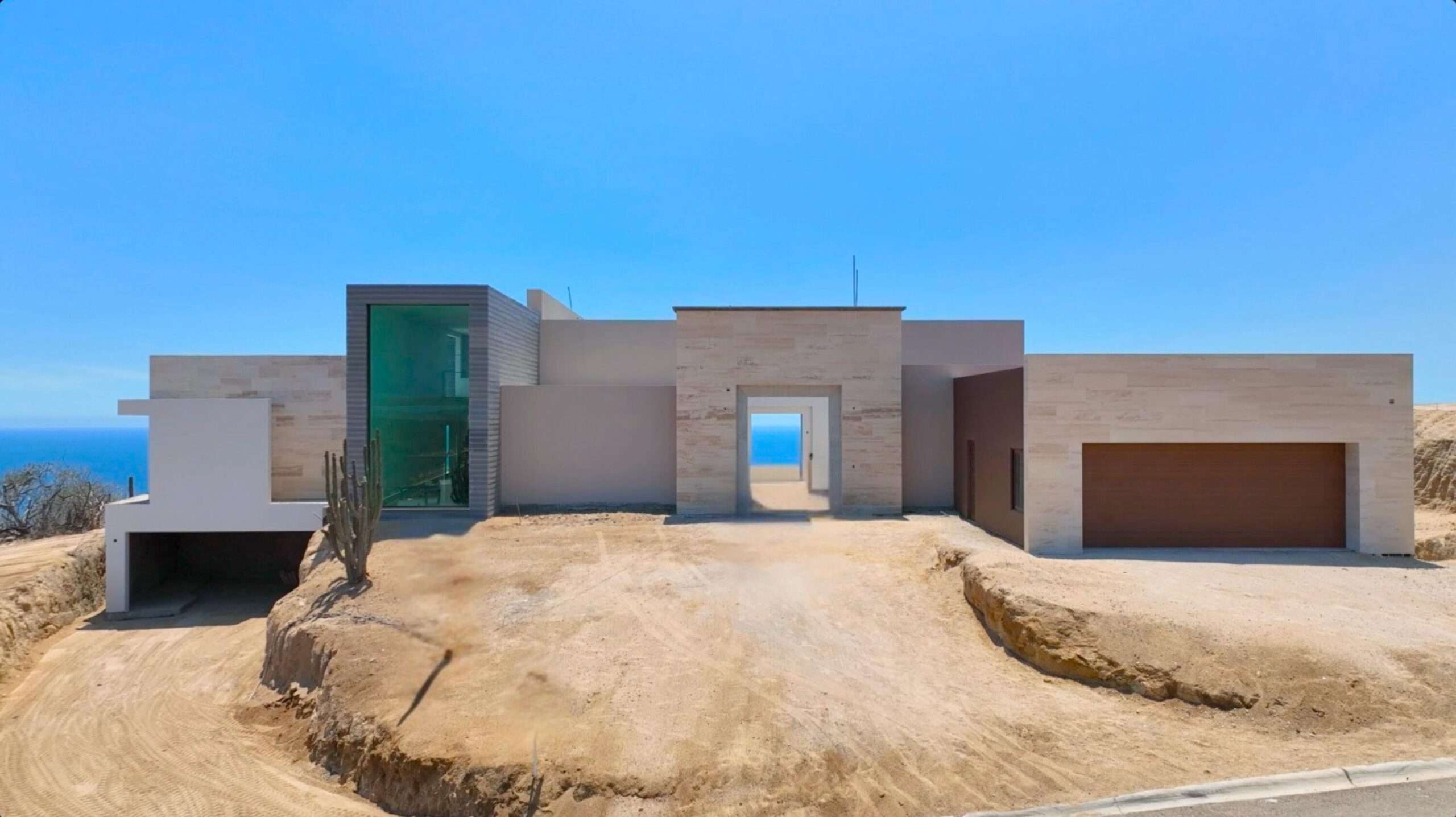 Four Seasons Cabo Fundadores Villa Maralta 62 offers contemporary coastal living in Puerto Los Cabos.This newly built 5-bedroom residence is designed around seamless indoor-outdoor flow, with main living areas opening toward the terrace, pool, and ocean for sale