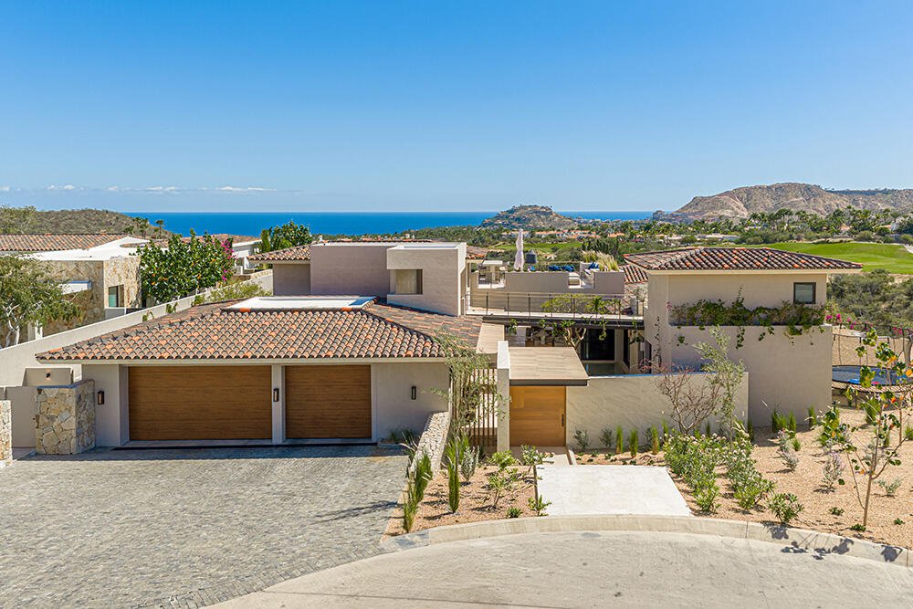 Four Seasons Cabo Section 22f- La Montana Set within the prestigious private community of Querencia, this striking contemporary estate sits on a 19,407 sq ft homesite and offers approximately 8,600 sq ft of refined indoor-outdoor living. Enjoy panoramic ocean – Montaña 11, San Jose Corridor, San Jose Corridor, BS