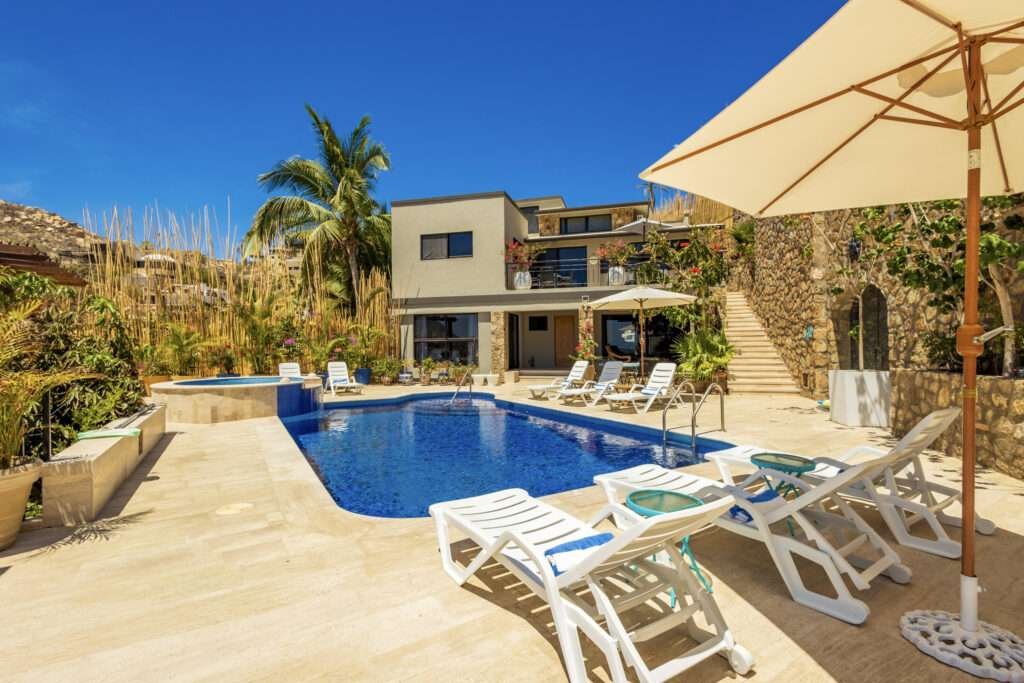Four Seasons Cabo Residenciaslomastule Serene Hilltop Property Overlooking Chileno Bay, Los Cabos CorridorNestled on nearly 2 acres in the heart of the prestigious Los Cabos corridor between San Jose del Cabo and Cabo San Lucas, this exceptional estate offers unmatched privacy, panoramic – Pedregal Camino Grande 40, Cabo San Lucas, BS