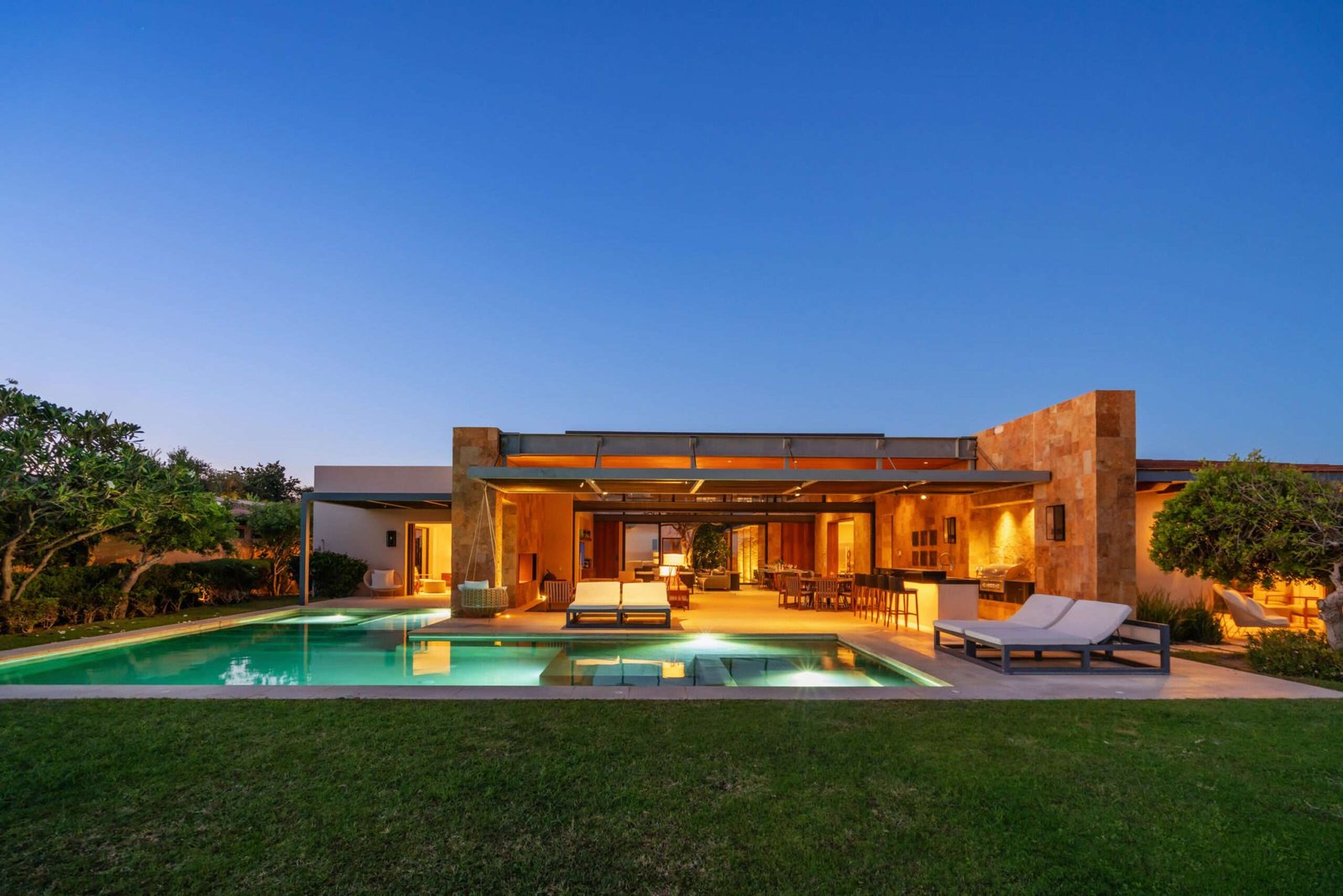 Four Seasons Cabo El Encanto Casa Cielo — Beachfront Hacienda Luxury in El Encanto de La LagunaCasa Cielo presents a rare opportunity to experience true beachfront living in the prestigious community of El Encanto de La Laguna. This 4-bedroom, 4-bathroom private villa blends timeless Hacienda architecture with refined, modern luxury finishes, all set on a pristine stretch of sand with panoramic ocean for sale