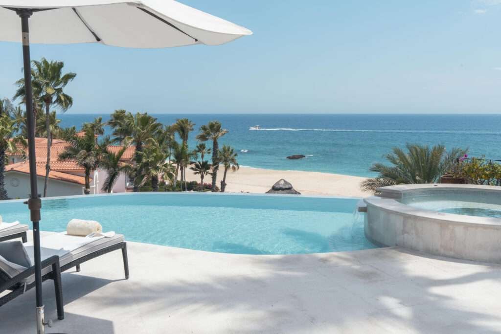 Four Seasons Cabo Laguna Hills Casa Savoy is a modern 4014 square foot, four-bedroom hillside home, built in 2024, in Laguna Hills, offering breathtaking ocean – Terrazas, San Jose Corridor, BS