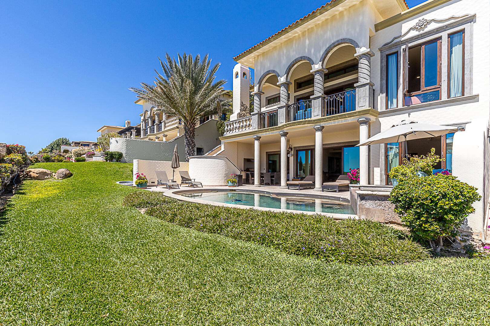 Four Seasons Cabo Park Hyatt BACK ON THE MARKET!Experience exceptional oceanfront living in the prestigious, double gated community of Puerta del Sol, nestled within the world renowned Cabo del Sol master planned community.This beautifully maintained, fully furnished villa offers approximately 4,500 square feet of living space with 4 spacious bedrooms and 4 full bathrooms. Showcasing timeless original finishes that have been meticulously cared for, the home combines classic elegance with spectacular panoramic – 35 Avenida Camino Real, San Jose Corridor, BS